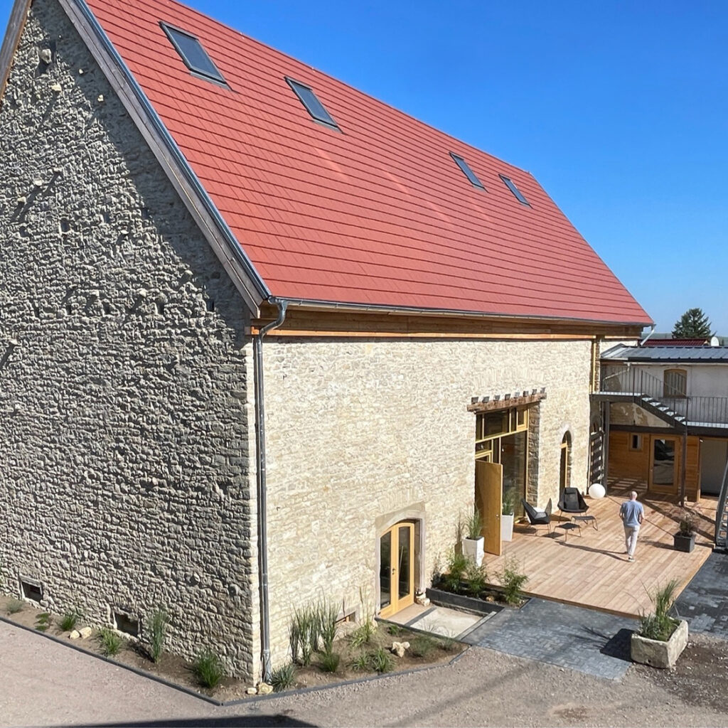 heute einmal komplett saniert